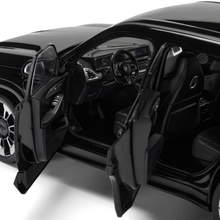 Load image into Gallery viewer, BMW XM (G09) – 1:18 Scale Model - Black Sapphire