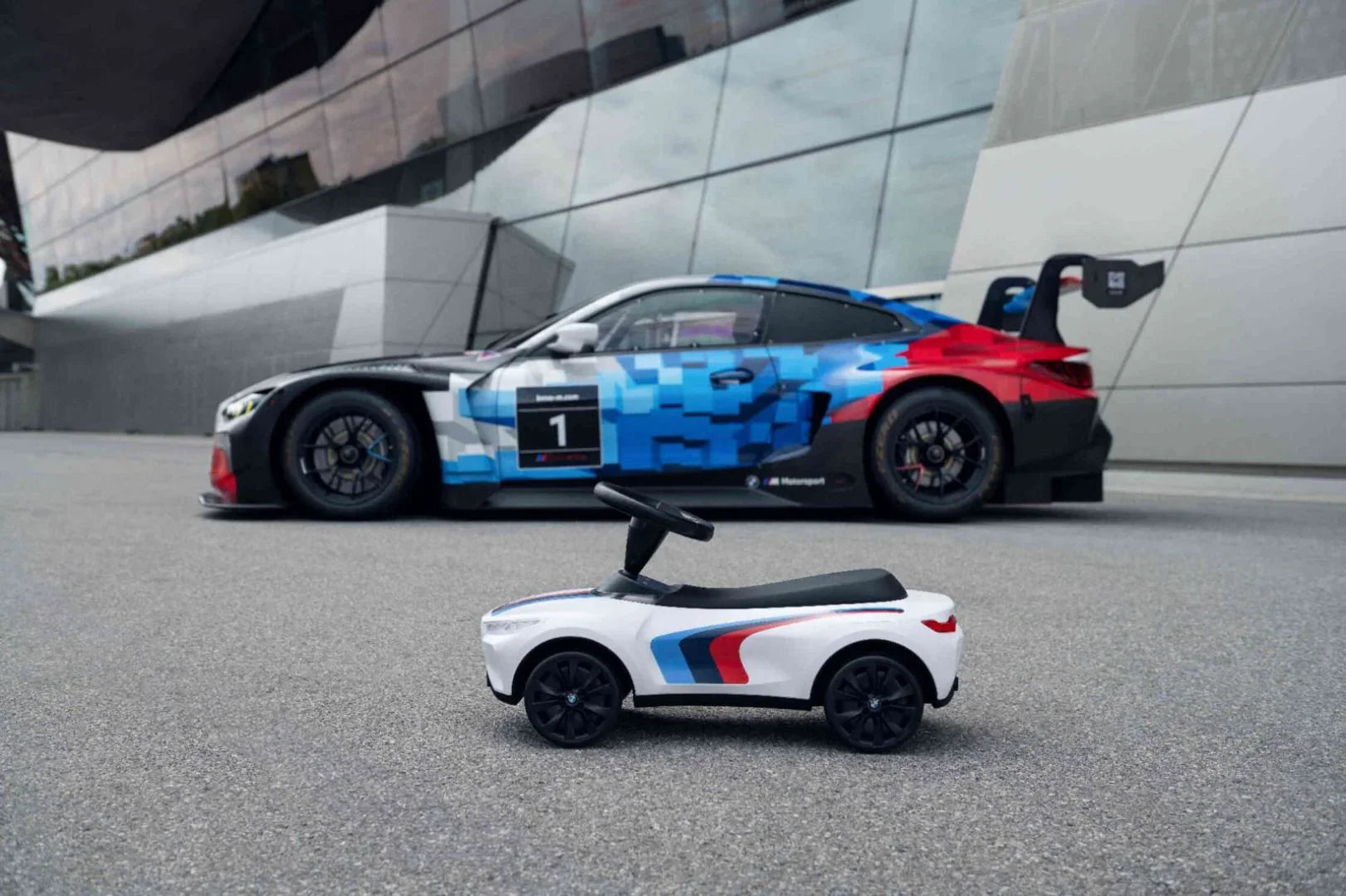 BMW Baby Racer IV M MOTORSPORT - White – BMW AGMC