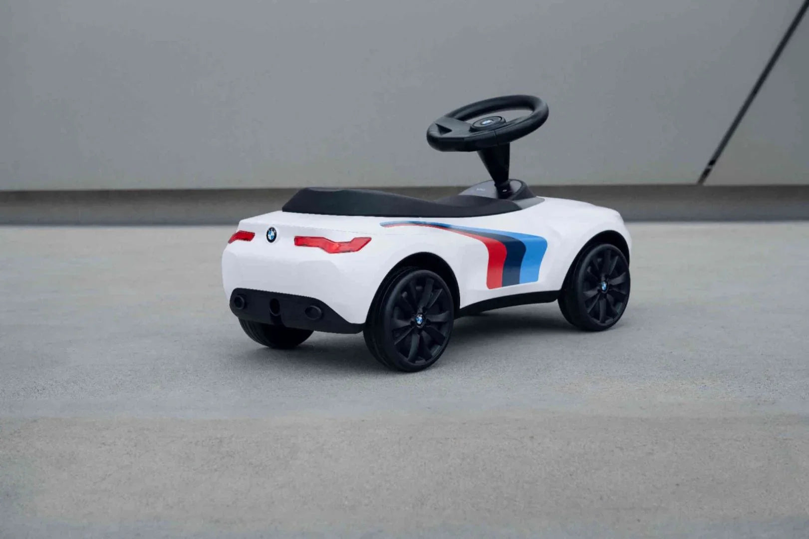 BMW Baby Racer IV M MOTORSPORT - White – BMW AGMC