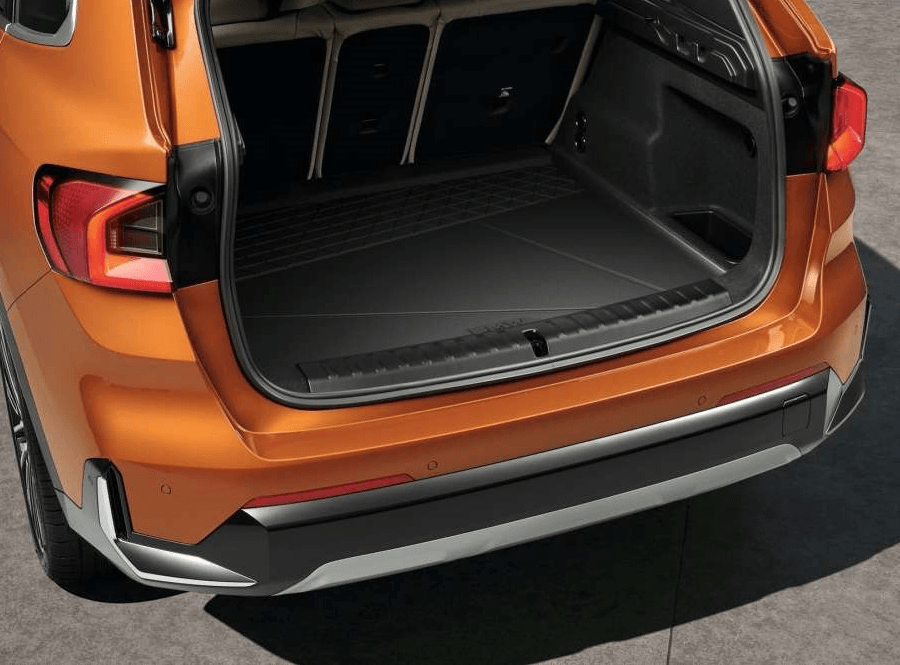 BMW Fitted Luggage Compartment Mat, X1 (U11), Black
