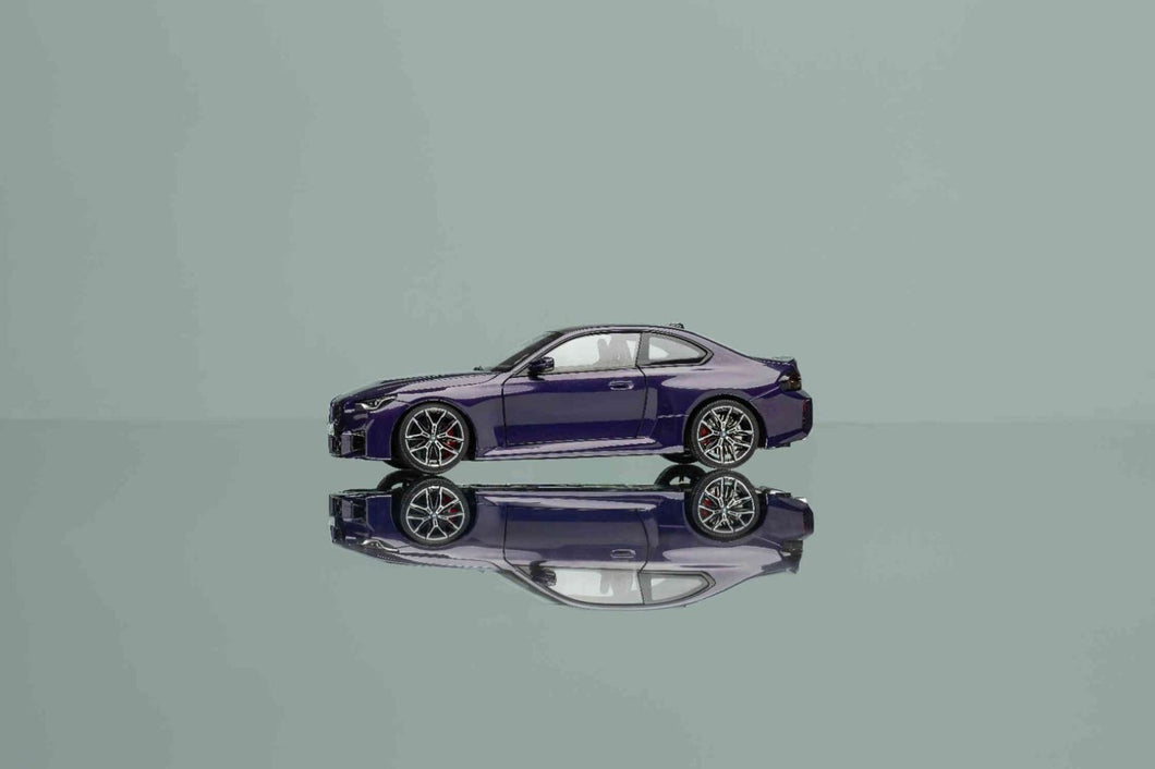 BMW Miniature M2 (G87) - 1:18 Scale - Thunder Night Metallic Color