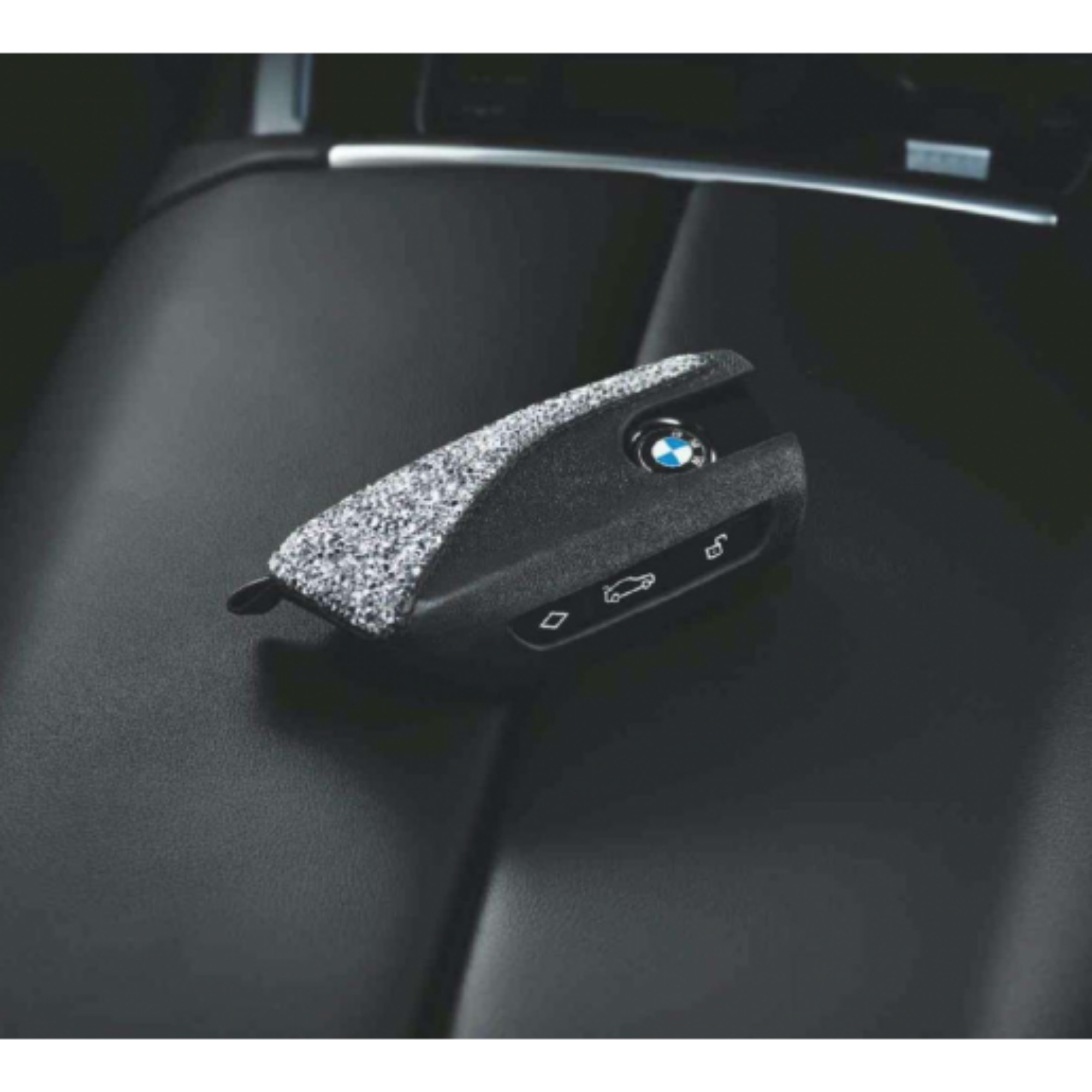 BMW Key Case Crystal Clarity - with Swarovski Crystal – BMW AGMC BMW Key Case Crystal Clarity - with Swarovski Crystal – BMW AGMC