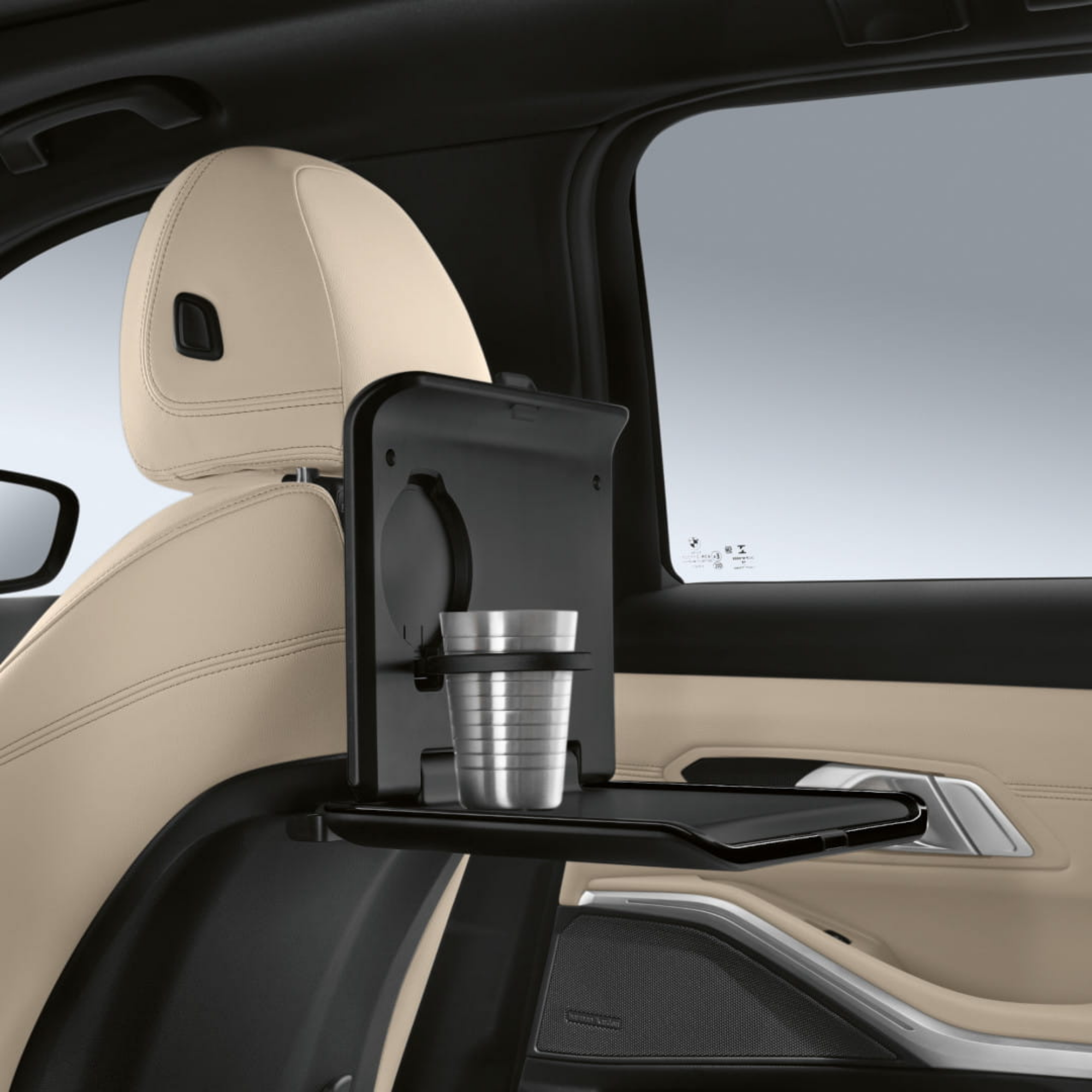 BMW Folding Table - Travel & Comfort System – BMW AGMC